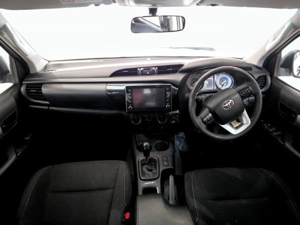 2023-Toyota-Hilux-24GD-6-4x4-Raider-X-Auto-Double-Cab image:5