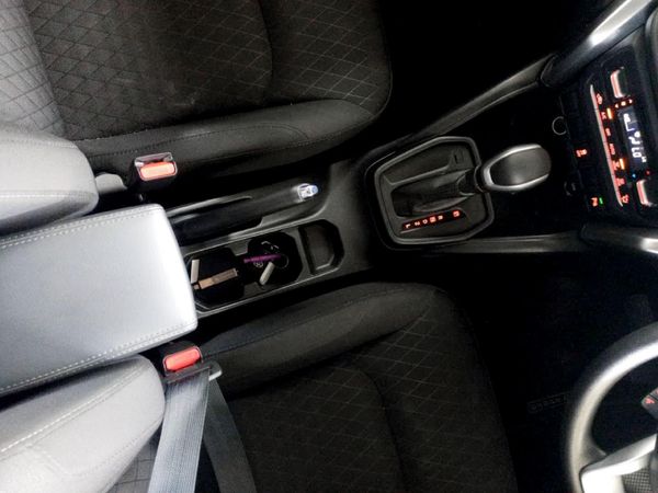 2025-Toyota-Urban-Cruiser-15-XR-Auto image:11
