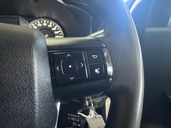 2021-Toyota-Hilux-24-GD-6-Raider-4x4-Single-Cab image:9