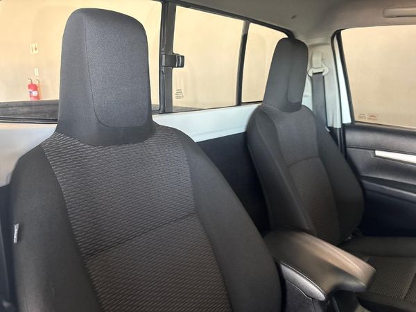 2021-Toyota-Hilux-24-GD-6-Raider-4x4-Single-Cab image:15