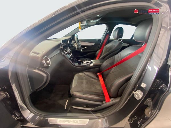 2021-Mercedes-AMG-C-Class-C43-AMG-4Matic image:11