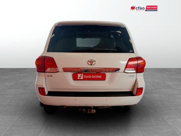 2014-Toyota-Land-Cruiser-200-45-D-V8-VX-Auto image:4