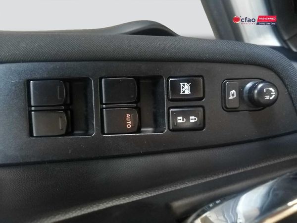 2025-Toyota-Urban-Cruiser-15-XR-Auto image:9