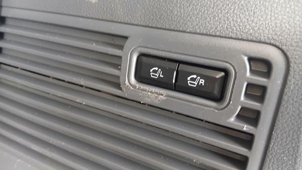 2019-Ford-Everest-32-TDCi-LTD-4x4-Auto image:25