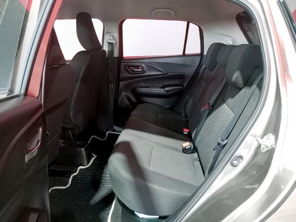 2025-Suzuki-Swift-12-GL image:8