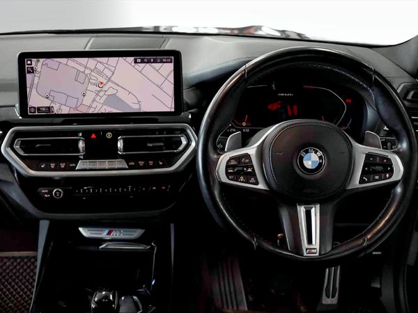 2022-BMW-X3-M40i image:12