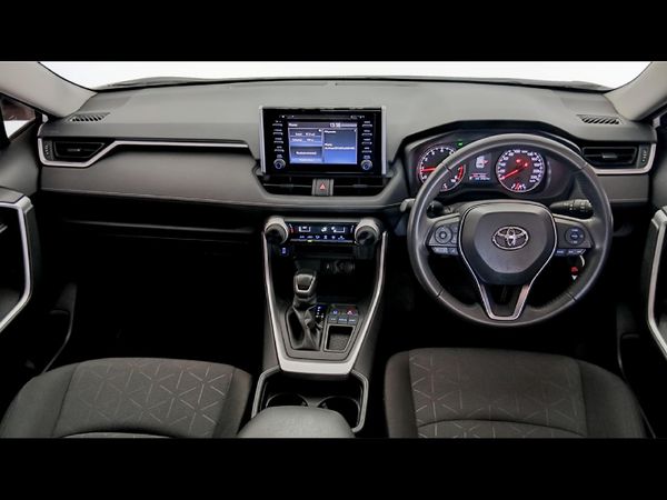 2026-Toyota-RAV4-20-GX-Auto image:10