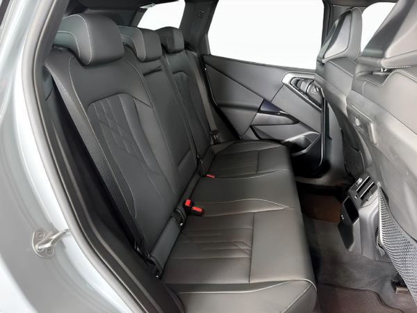 2025-BMW-X3-20d-xDrive-M-Sport image:15