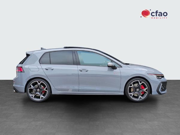 2026-Volkswagen-Golf-8-GTI-20-TSI-DSG image:2