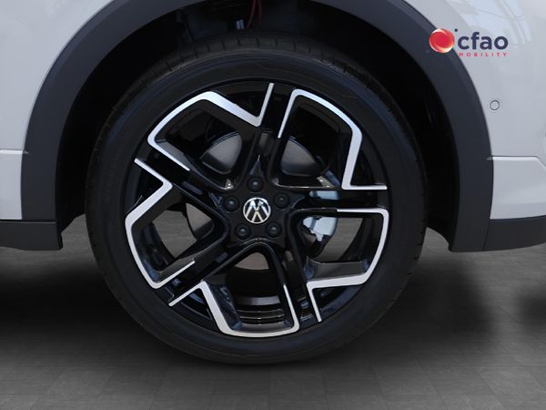 2026-Volkswagen-T-Cross-10-TSI-R-Line-Auto image:8