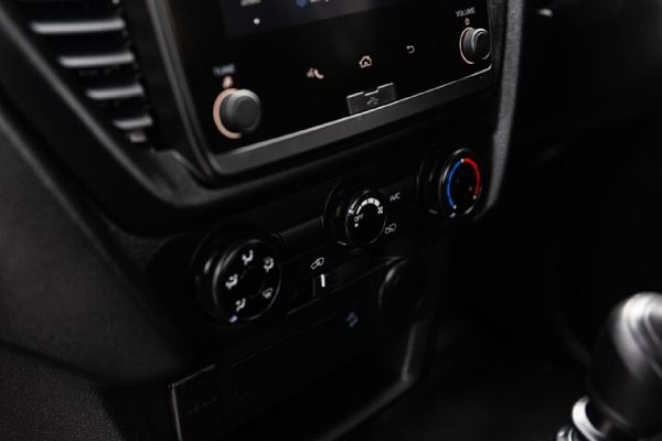 2026-Isuzu-D-Max-19-DDI-LR-Single-Cab image:17