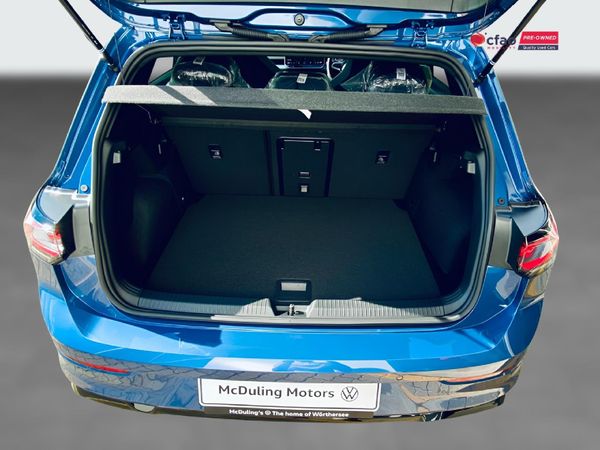 2025-Volkswagen-Golf-14-TSI-R-Line-Auto-110kw image:7