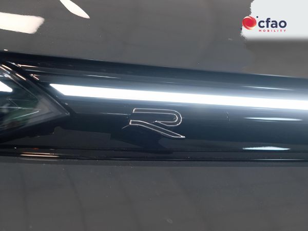 2026-Volkswagen-Golf-14-TSI-R-Line-Auto-110kw image:5