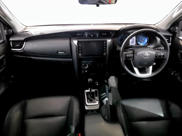 2025-Toyota-Fortuner-24-GD-6-4x4-Auto image:5