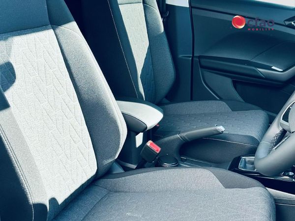 2026-Volkswagen-T-Cross-10-TSI-Life-Auto image:9