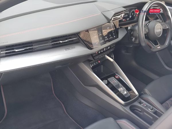 2022-Audi-S3-Sportback-20-TFSI-Quattro-S-Tronic image:11