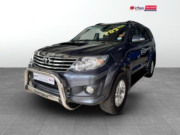 2014-Toyota-Fortuner-30-D-4D-Raised-Body-Auto image:4