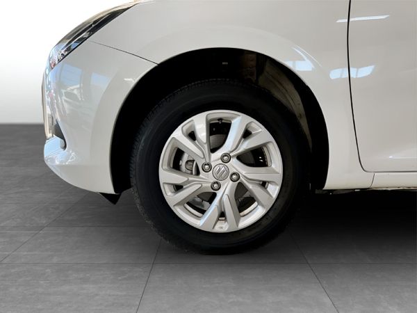 2025-Suzuki-Swift-12-GL-Auto image:19
