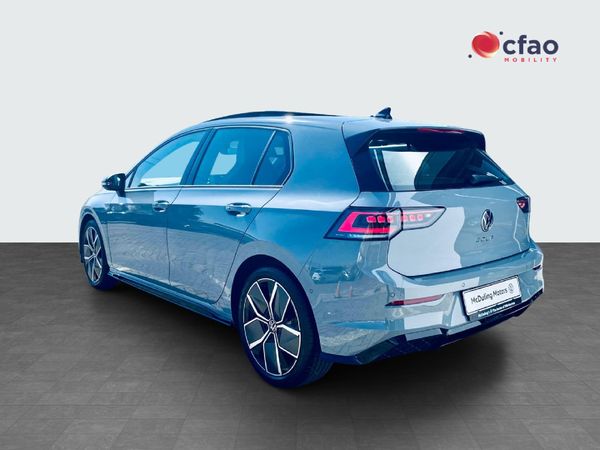 2026-Volkswagen-Golf-14-TSI-R-Line-Auto-110kw image:4