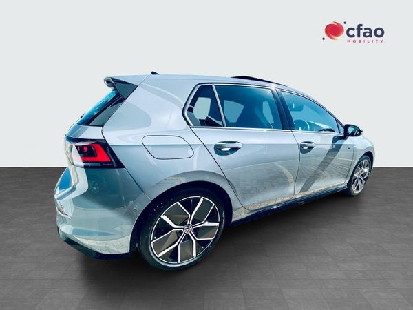 2026-Volkswagen-Golf-14-TSI-R-Line-Auto-110kw image:5