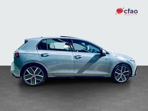 2026-Volkswagen-Golf-14-TSI-R-Line-Auto-110kw image:6