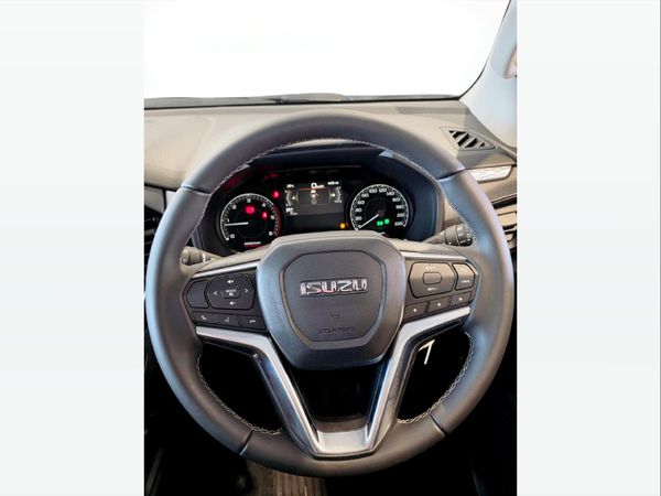 2026-Isuzu-D-Max-19-DDI-HR-LS-Auto-E-Cab image:15