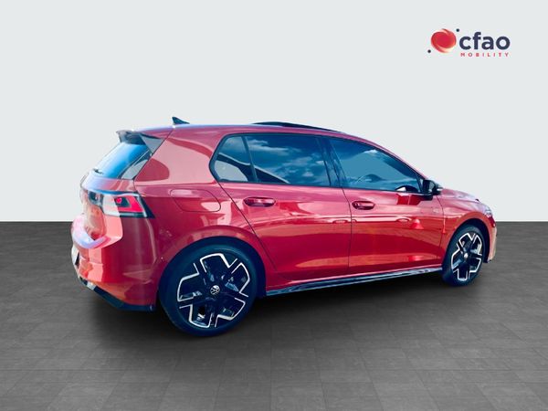 2026-Volkswagen-Golf-14-TSI-R-Line-Auto-110kw image:5