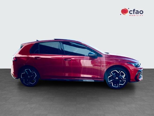 2026-Volkswagen-Golf-14-TSI-R-Line-Auto-110kw image:6