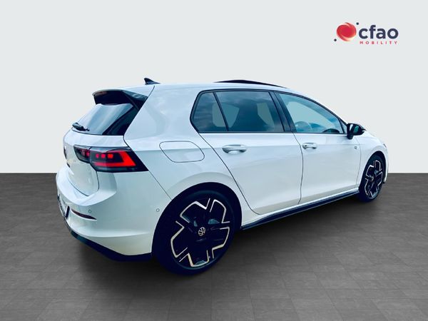 2026-Volkswagen-Golf-14-TSI-R-Line-Auto-110kw image:5