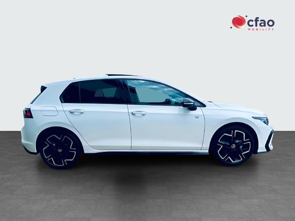 2026-Volkswagen-Golf-14-TSI-R-Line-Auto-110kw image:6
