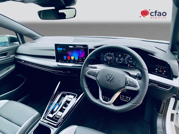 2026-Volkswagen-Golf-14-TSI-R-Line-Auto-110kw image:8