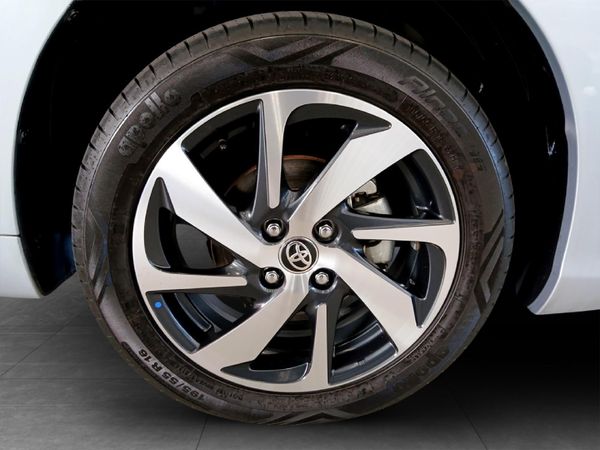 2025-Toyota-Starlet-15-XS-Auto image:7