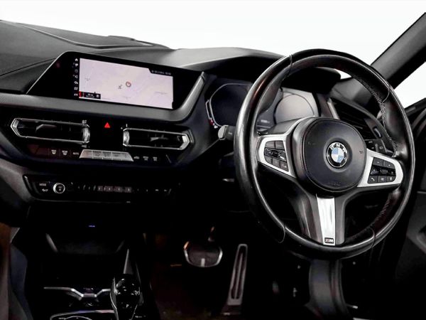 2020-BMW-1-Series-118i-M-Sport image:11