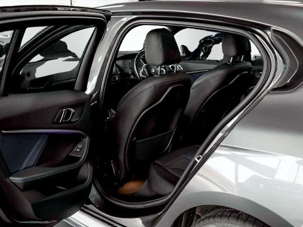 2020-BMW-1-Series-118i-M-Sport image:15