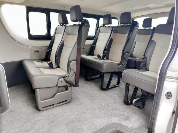 2024-Toyota-Quantum-28-GL-11-seat image:17