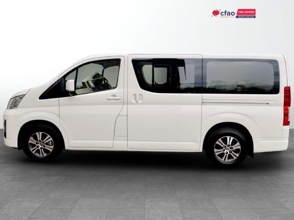 2024-Toyota-Quantum-28-GL-11-seat image:23