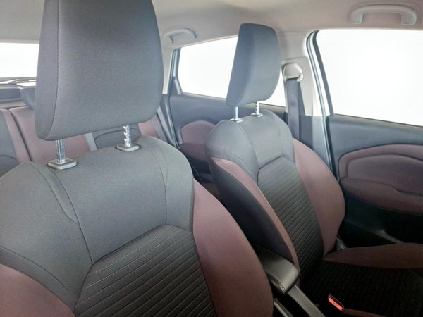2025-Toyota-Starlet-Cross-15XS image:11