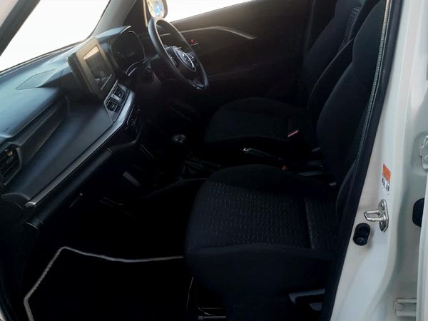 2024-Suzuki-Swift-12-GL-Auto image:6