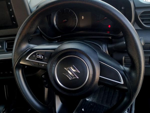 2024-Suzuki-Swift-12-GL-Auto image:7