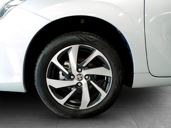 2026-Toyota-Starlet-15-XS-Auto image:9