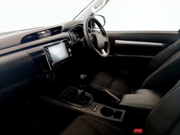 2023-Toyota-Hilux-24-GD-6-Raised-Body-Raider-Extended-Cab image:6