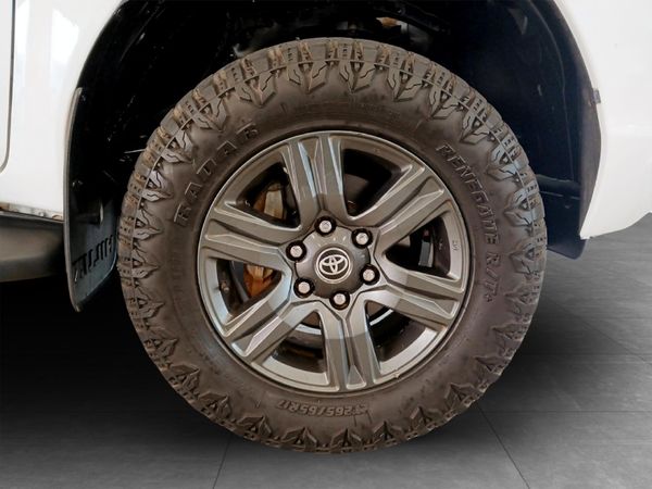 2023-Toyota-Hilux-24-GD-6-Raised-Body-Raider-Extended-Cab image:7