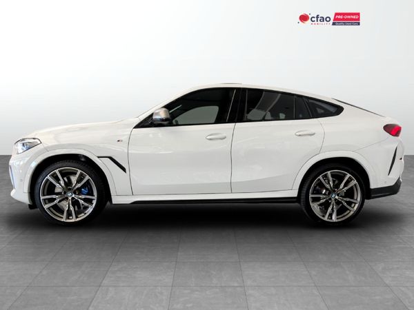 2022-BMW-X6-M50d image:3