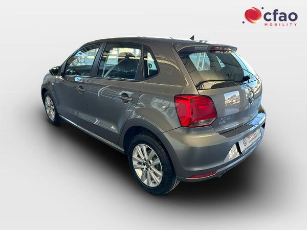 2024-Volkswagen-Polo-Vivo-14-Comfortline-5-dr image:3