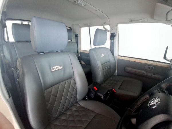 2025-Toyota-Land-Cruiser-79-28-GD-6-Auto-Double-Cab image:9