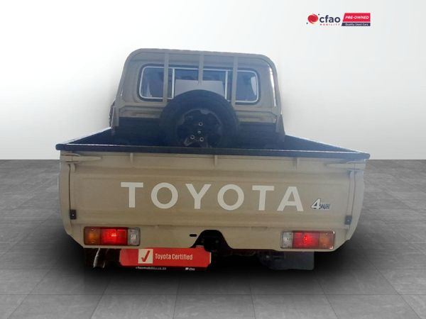 2025-Toyota-Land-Cruiser-79-28-GD-6-Auto-Double-Cab image:4