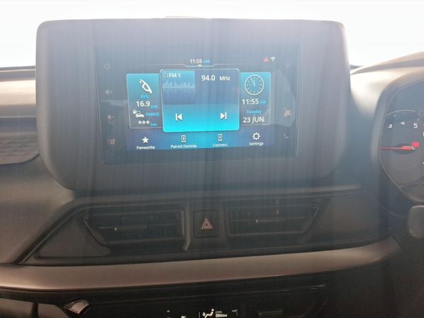 2025-Suzuki-Swift-12-GL-Auto image:9