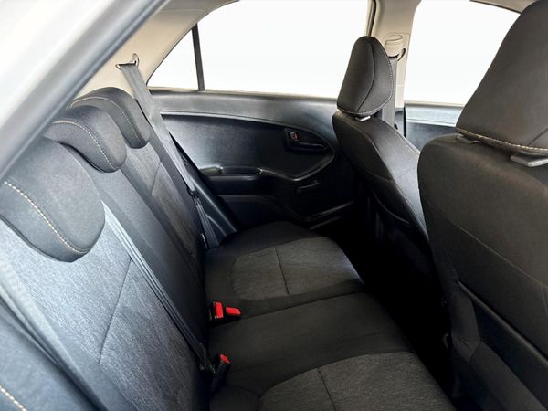 2015-Kia-Picanto-10-LX image:15