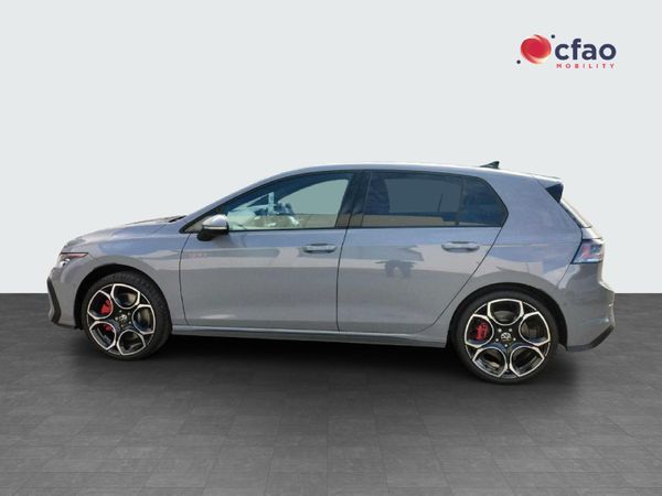 2026-Volkswagen-Golf-8-GTI-20-TSI-DSG image:5
