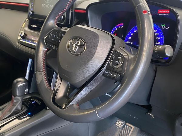 2022-Toyota-Corolla-Cross-18-GR-S image:10